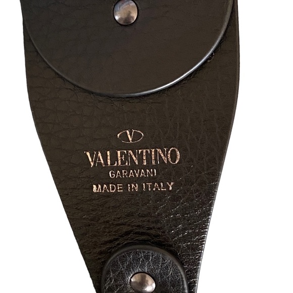 Valentino Garavani Guitar Bag Strap in Leather & Canvas - Picture 8 of 16